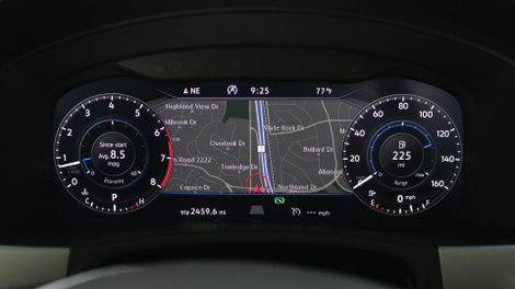 Another helpful view in the customizable digital dashboard: one big map between the two round gauges.